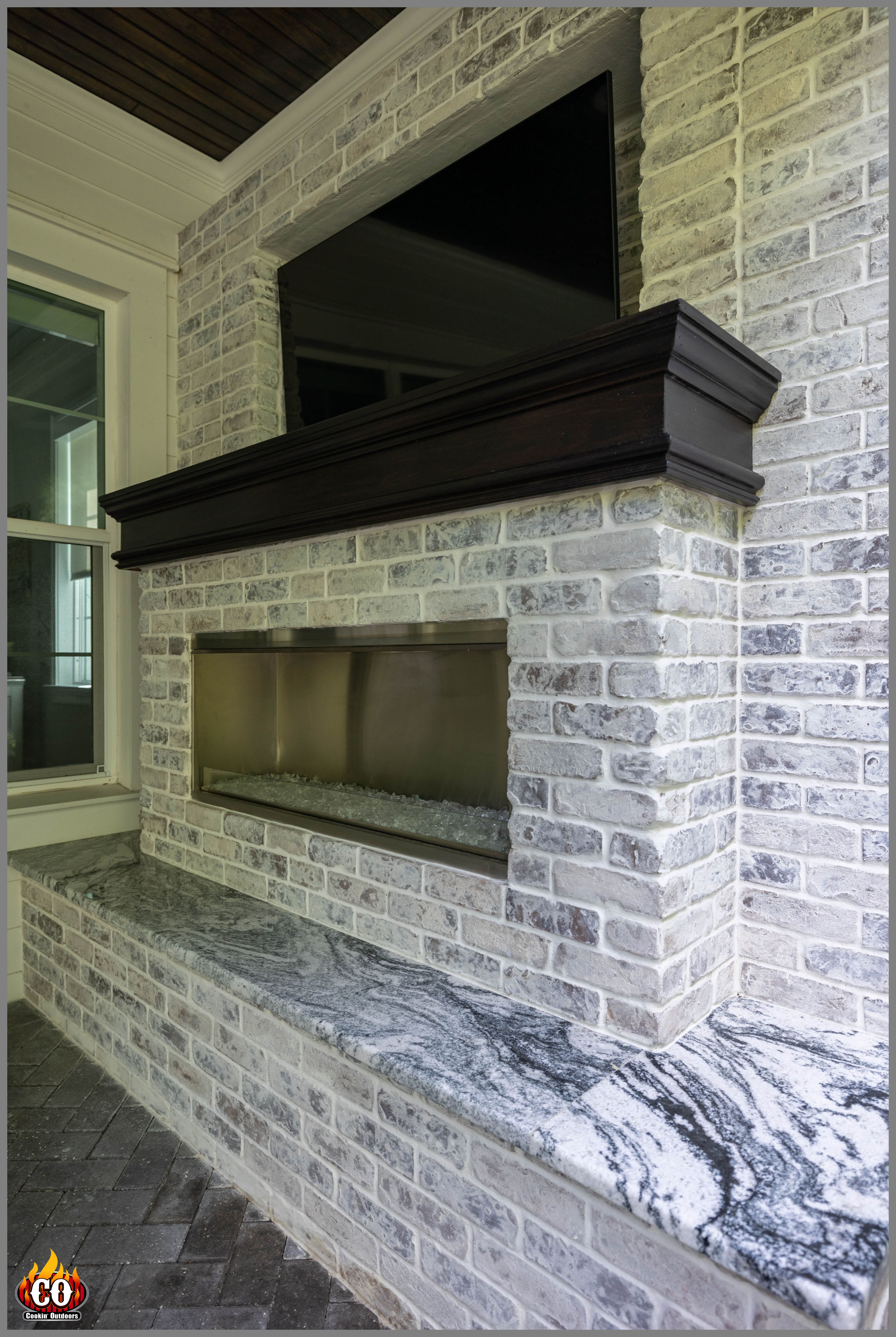 Concrete gas fireplace hearth and Mantel in South Tampa, FL